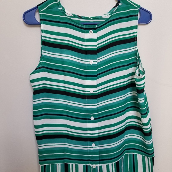 Violet+Claire cute tank top - Picture 2 of 4